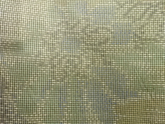 アンティーク　牡丹菊模様織り出し本場大島紬着物